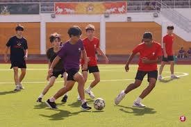 李国旭：马莱莱在申花做好前插就行，但在英博情况不一样