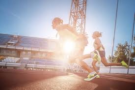 什么是“弃牌率”？德扑中不靠牌力赢钱的秘诀（揭秘弃牌率：在德州扑克中不靠牌力也能盈利的关键）